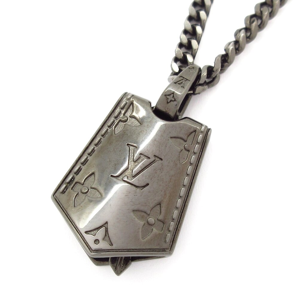 Louis Vuitton LV Tag Pendant Necklace M03337